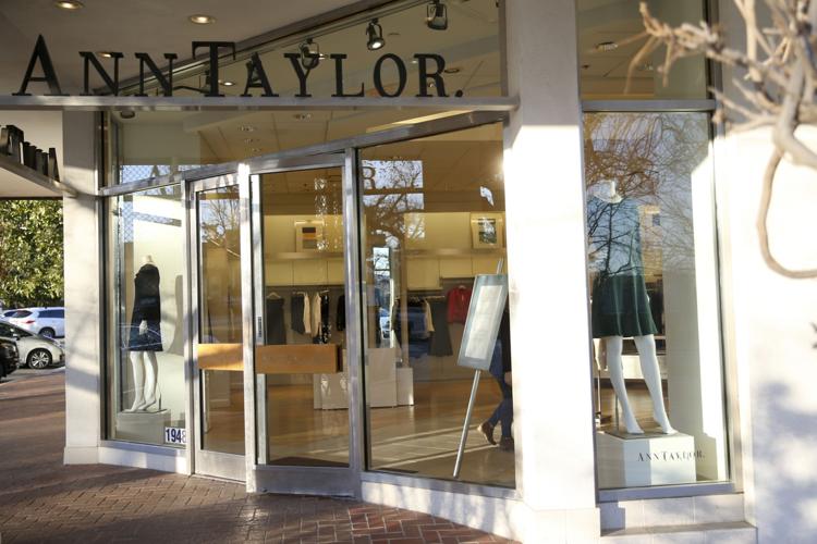 ann taylor storefront