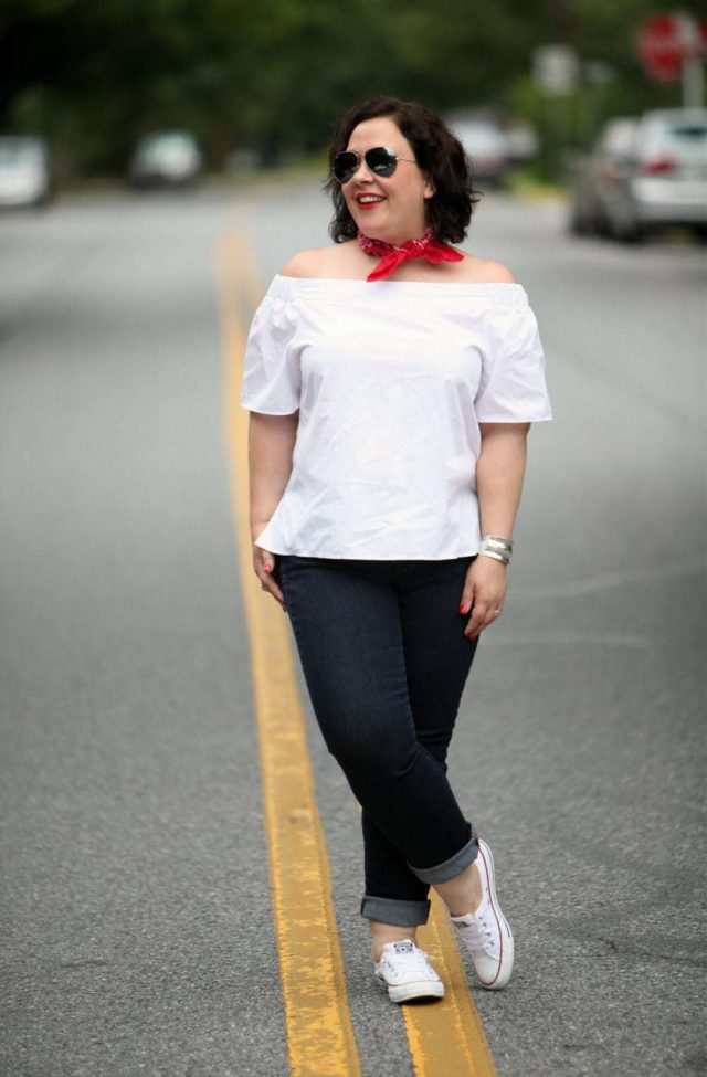 Wardrobe Oxygen Over 40 Fashion Blogger in ASOS Gap and Converse