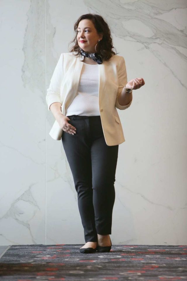universal standard capsule wardrobe look 5