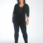 Wardrobe Oxygen in the Reveal Tee over the High Legging