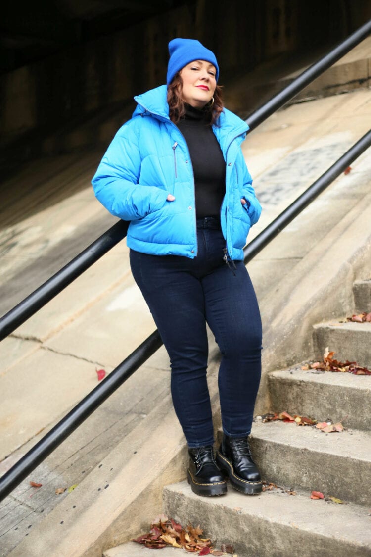 She is wearing the electric blue puffer without the skirt attached.