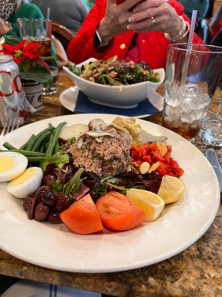 Salade niçoise at Blue Talon Bistro, Williamsburg Virginia
