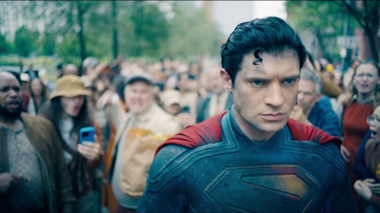 superman being ostracized