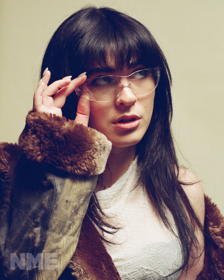 Weekend Reads for September 27 10 photo of musical artist underscores by Alexa Viscius for NME