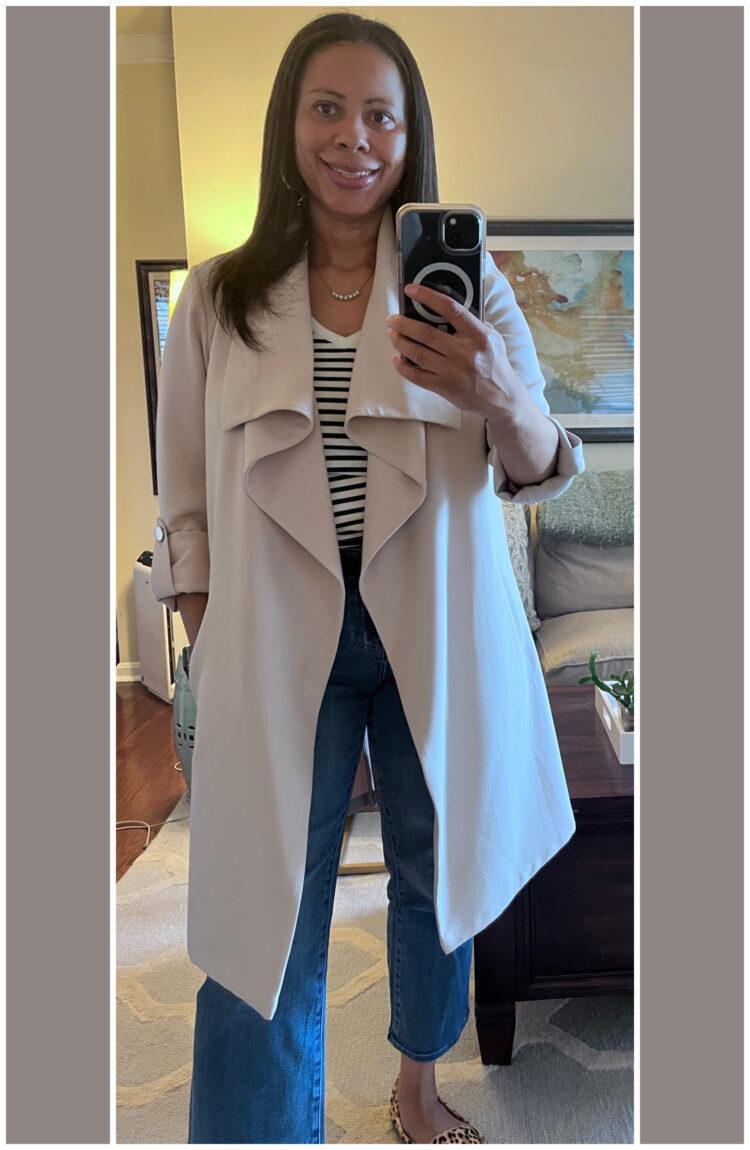 Quince Jeans Review: Honest Thoughts from a 40-Year-Old Midsize Woman 2 woman taking mirror selfie