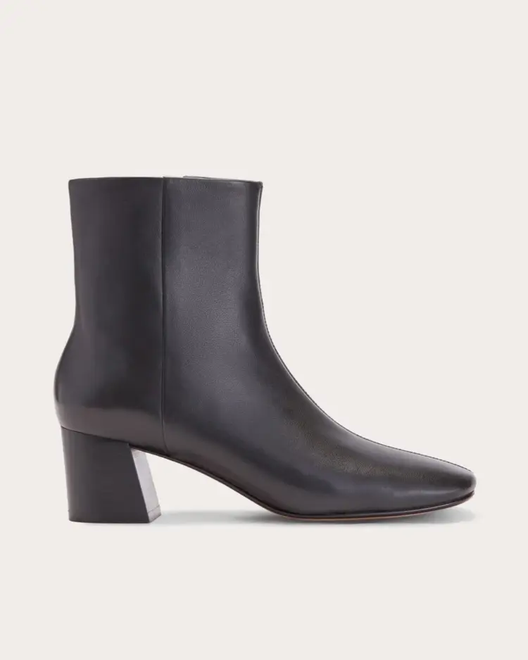 Black Ankle Boots the everlane day boot leather great black ankle boot