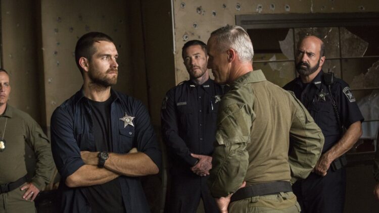 Weekend Reads for the End of February 6 the cops of banshee speaking to the FBI in the cinemax tv show